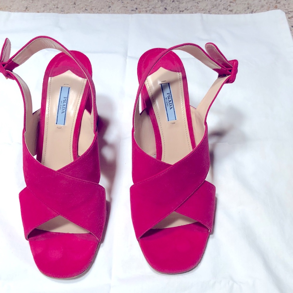 Prada fascia pink suede cross cross 4inch heels